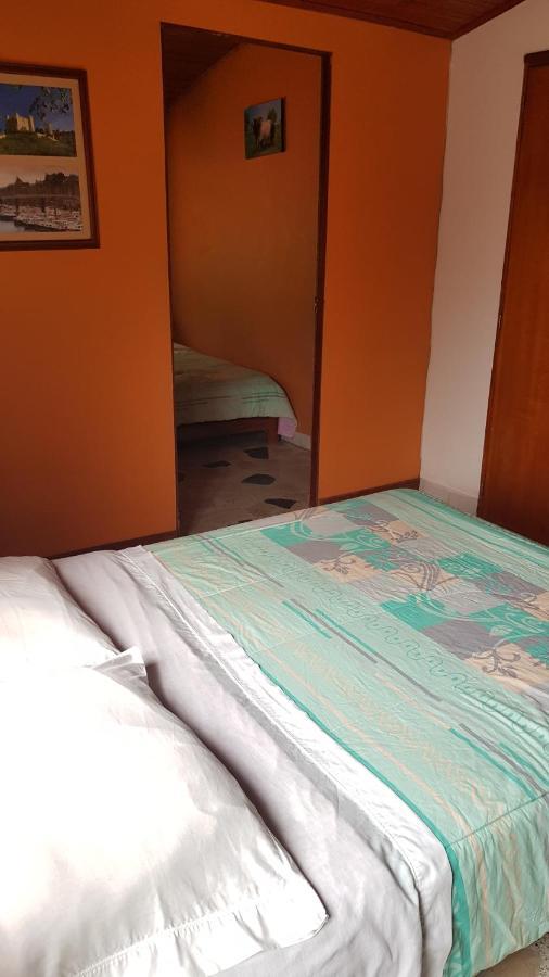 ホテル Balneario Chorillano ビリャビセンシオ エクステリア 写真