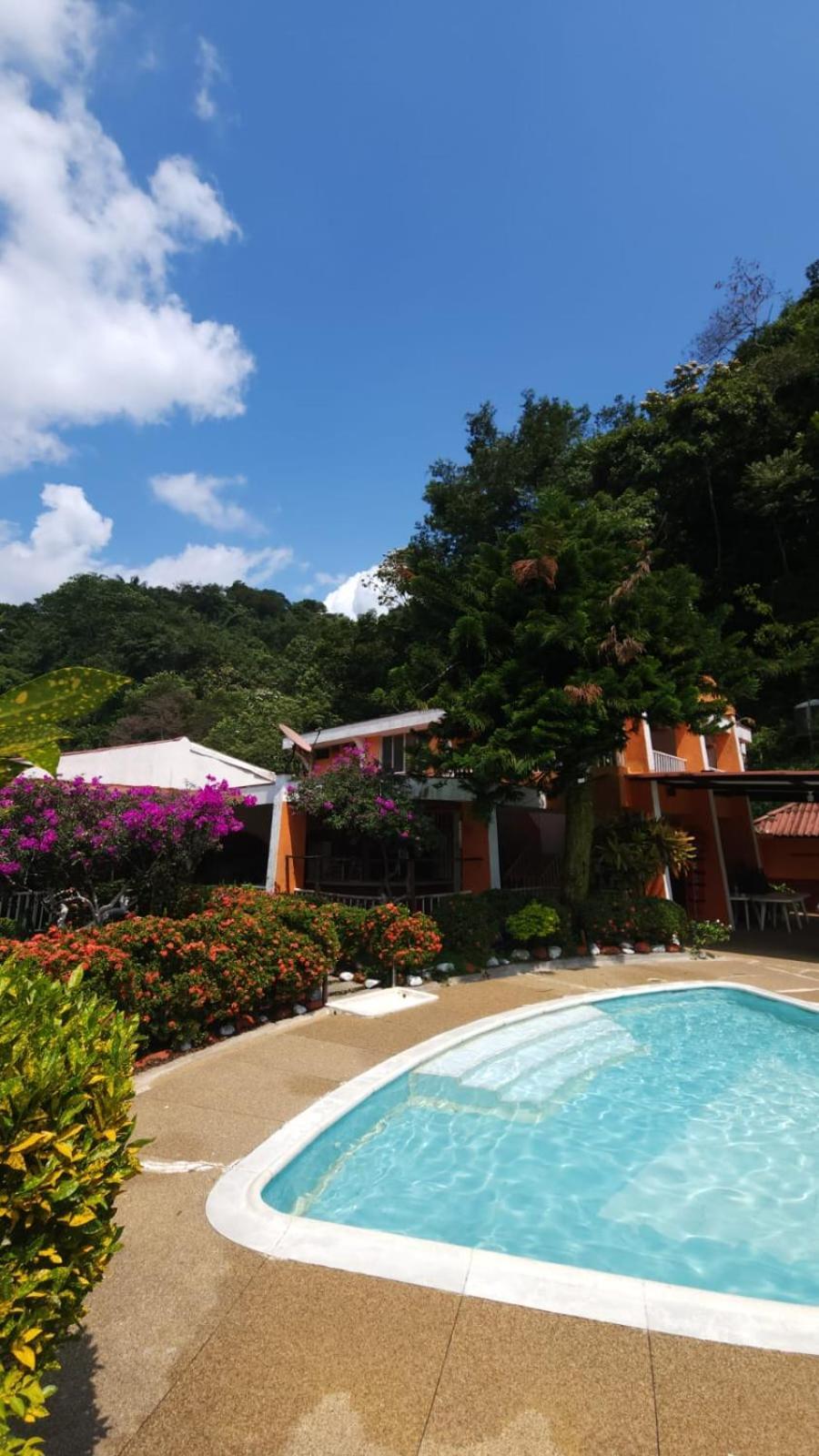 ホテル Balneario Chorillano ビリャビセンシオ エクステリア 写真